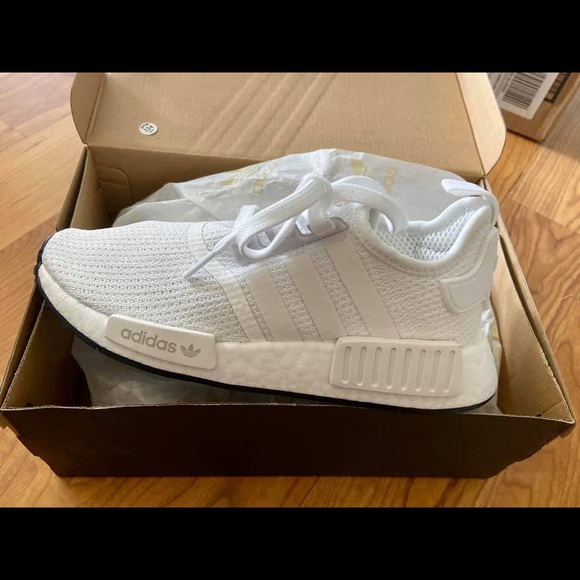 adidas nmd r1 shopee